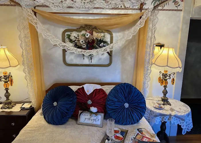 The Abriendo Inn